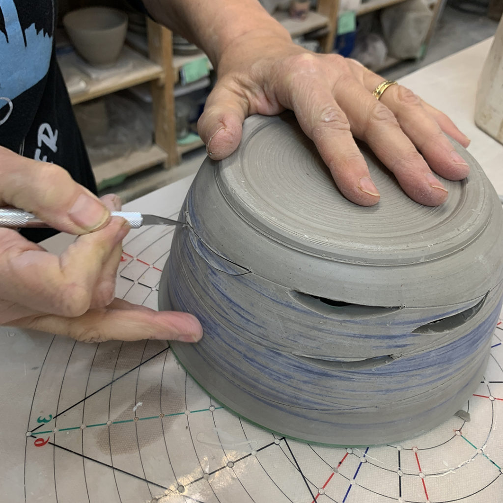 DirtKicker PoTTerY: Plaster Bowl for reclaiming throw slurry